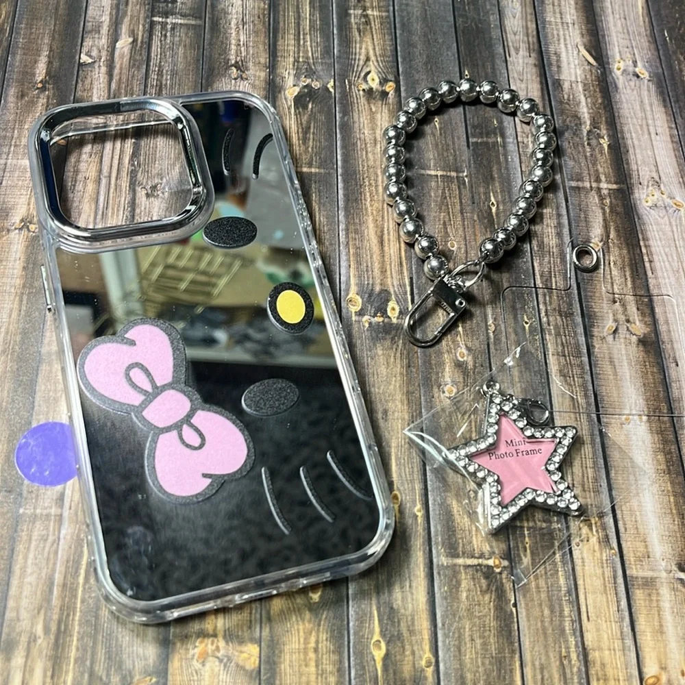 Mirror Hello Kitty iPhone 13 Pro And iPhone 14 Pro 6.1